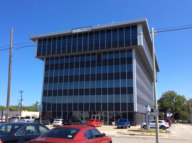 More Photos Of 511 Fort St, Port Huron Office Residential For Sale