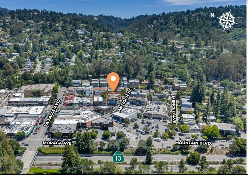 More Photos Of 6201 Antioch St, Oakland Office Residential For Sale