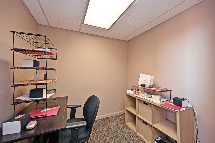 More Photos Of 640 Russell St, Covington Storefront Retail Office For Sale