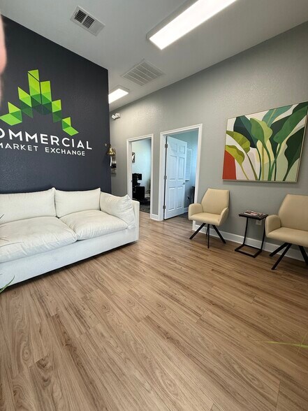 More Photos Of 2301 S Bagdad, Cedar Park Office For Sale