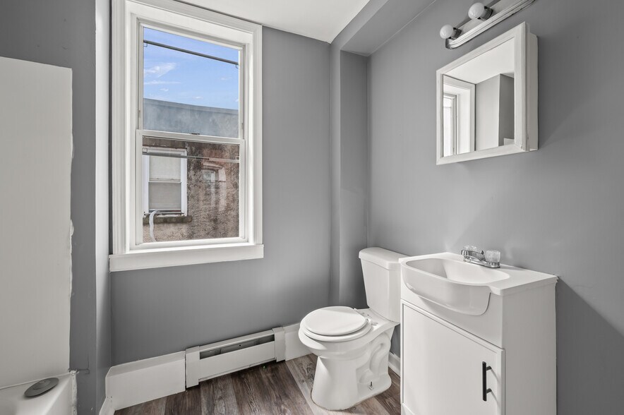 More Photos Of 57 Whiting St, New Britain Apartments For Sale