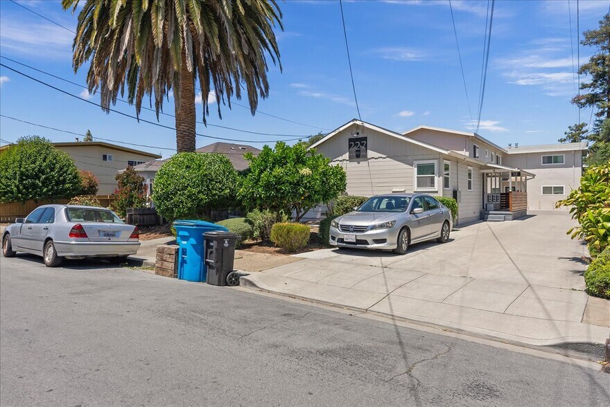 More Photos Of 227 Madrone St, Redwood City Apartments For Sale
