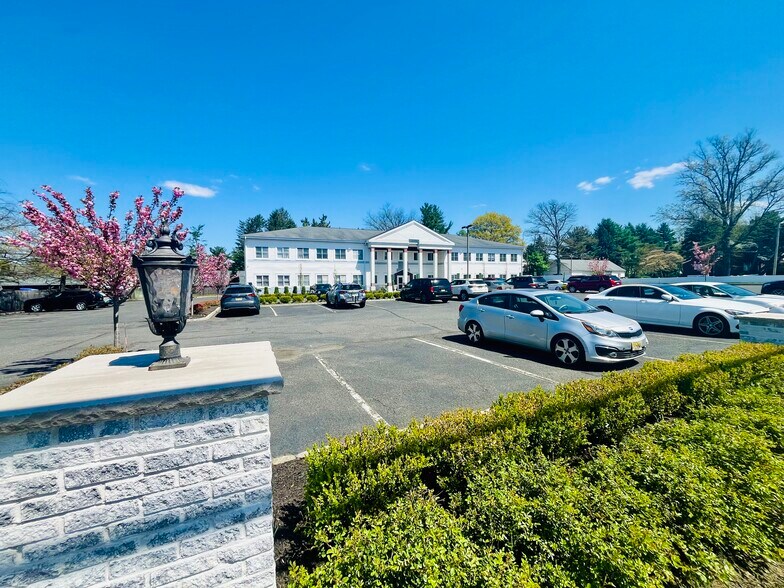More Photos Of 239 Prospect Plains Rd, Monroe Township Medical For Lease