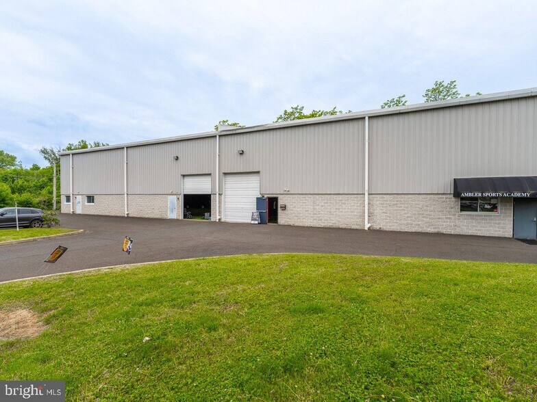 More Photos Of 220 S Chestnut St, Ambler Warehouse For Sale