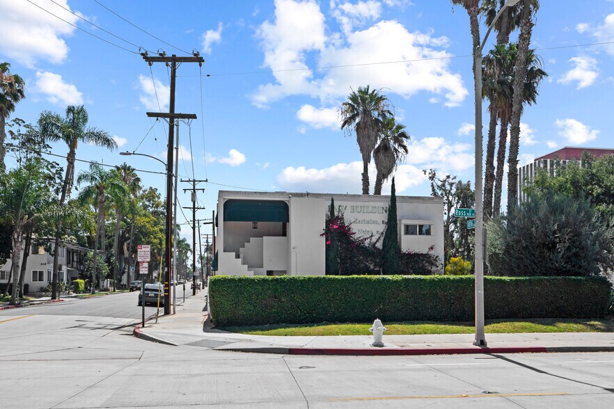 More Photos Of 444 W 10th St, Santa Ana Medical For Sale