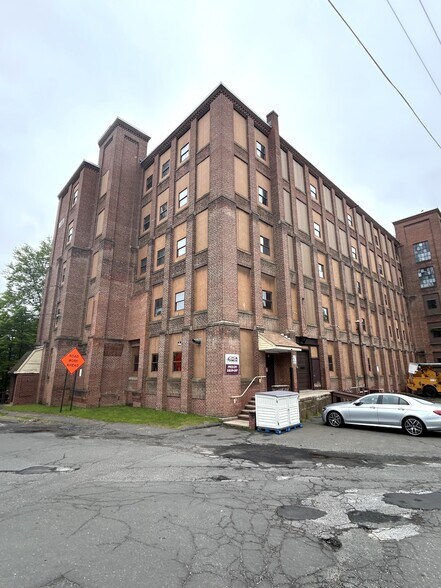 More Photos Of 33 S Main St, Terryville Manufacturing For Sale