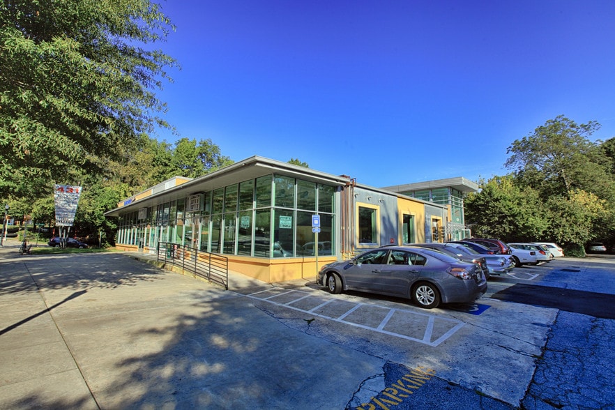 More Photos Of 431 W Ponce de Leon Ave, Decatur Storefront Retail Office For Lease