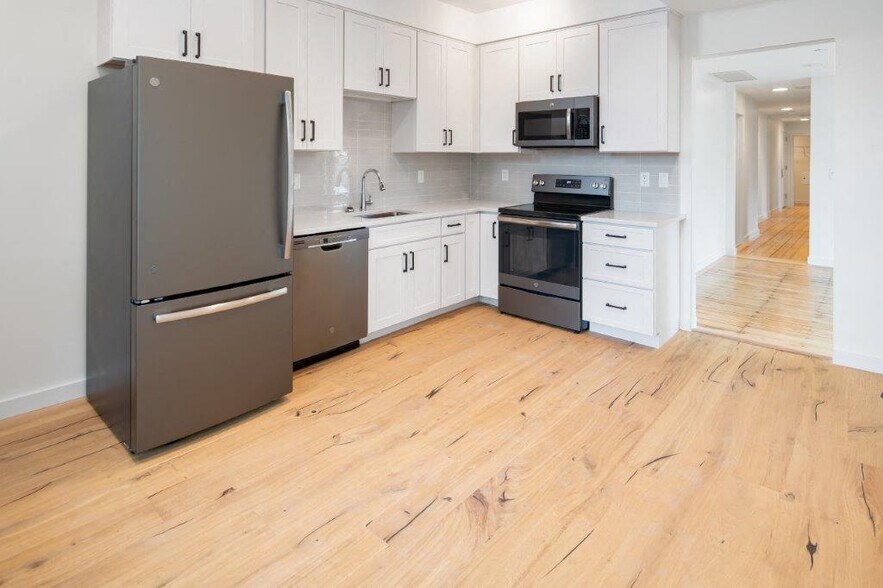 More Photos Of 24 Magazine St, Cambridge Apartments For Sale