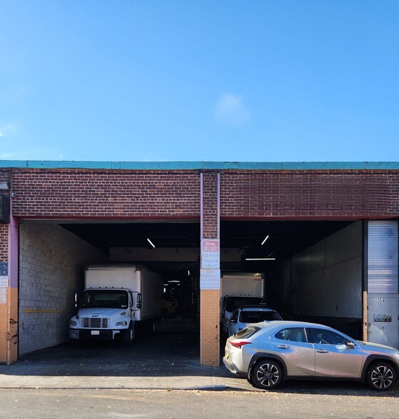 Primary Photo Of 60-20 59th Pl, Maspeth Warehouse For Lease