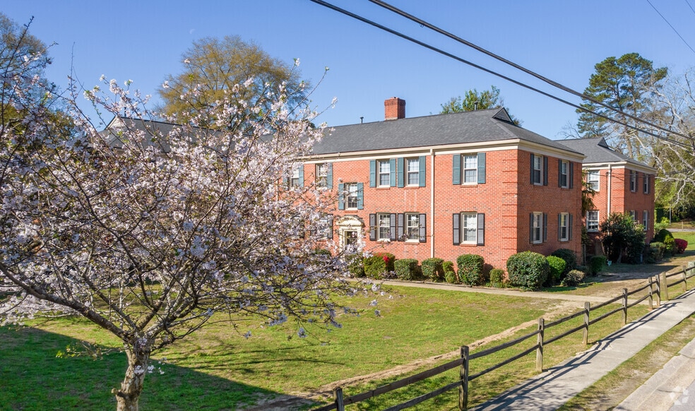 More Photos Of 1107-1117 W Rowan St, Fayetteville Apartments For Sale