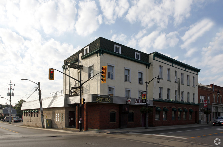 Primary Photo Of 270 Main St E, Milton Storefront Retail Residential For Lease