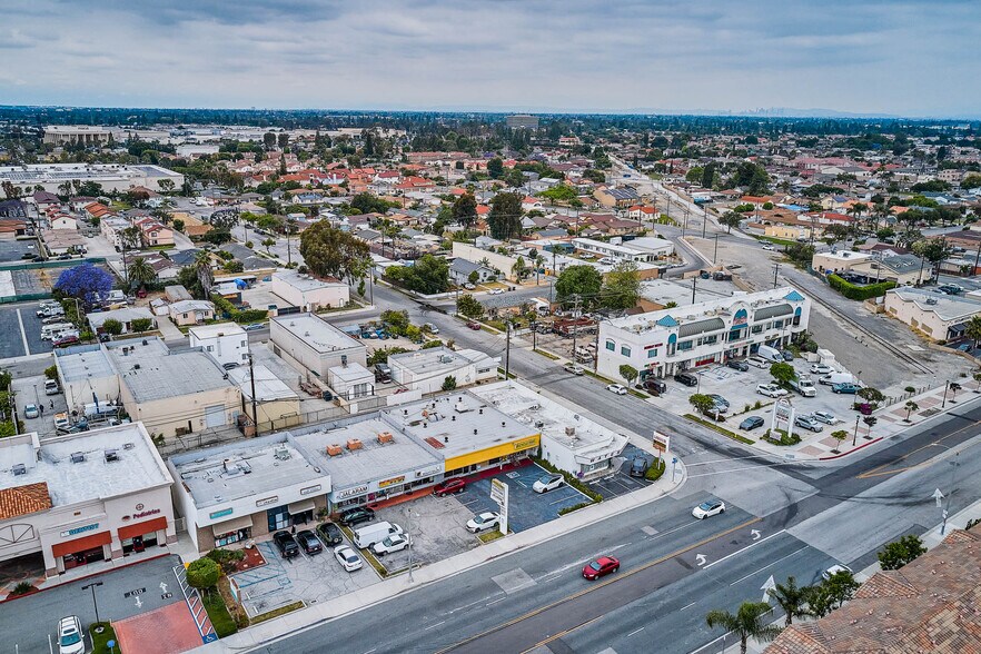 More Photos Of 18807-18809 Pioneer Blvd, Artesia Storefront Retail Office For Sale
