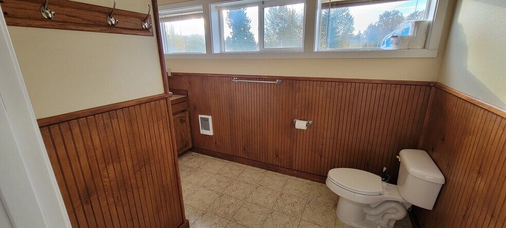 More Photos Of 3511 136th St NE, Marysville Manufacturing For Lease