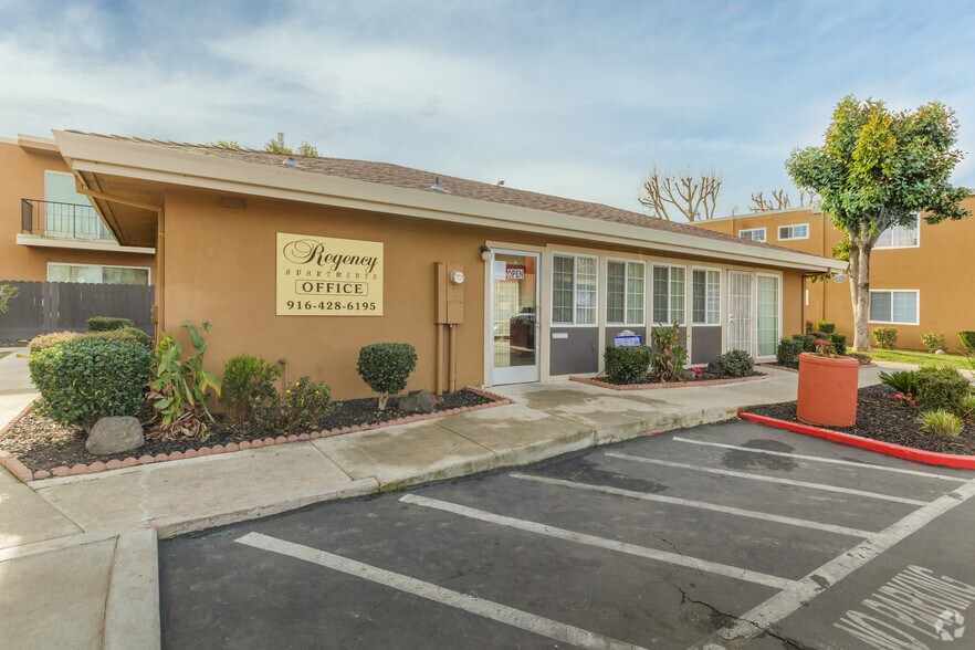 More Photos Of 5900 Riza Ave, Sacramento Apartments For Sale