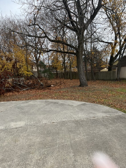 More Photos Of 209 Center St, Lakehurst Warehouse For Sale