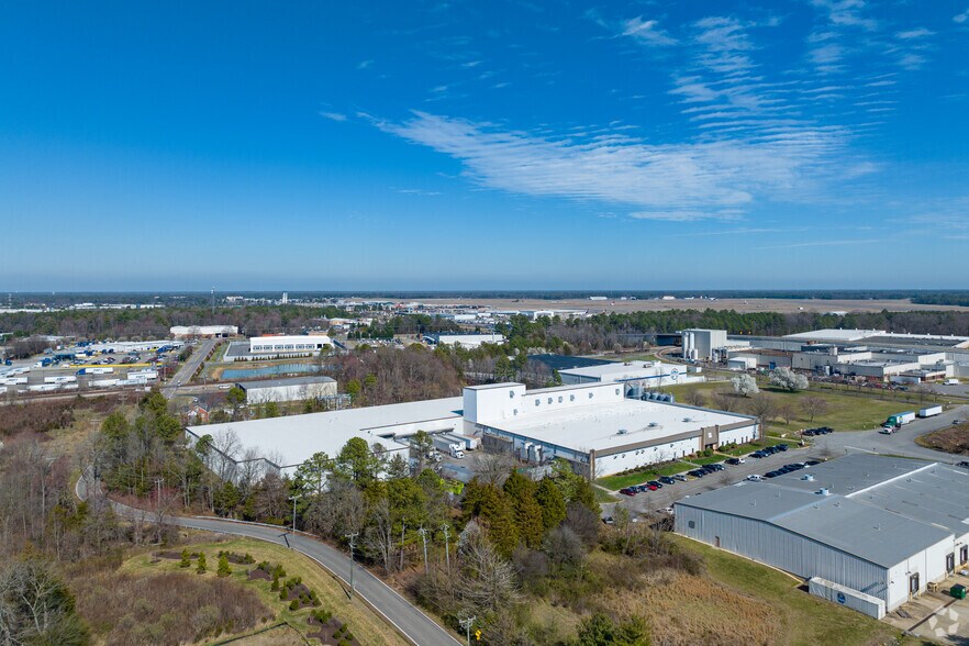 More Photos Of 2800 Sprouse Dr, Richmond Manufacturing For Lease