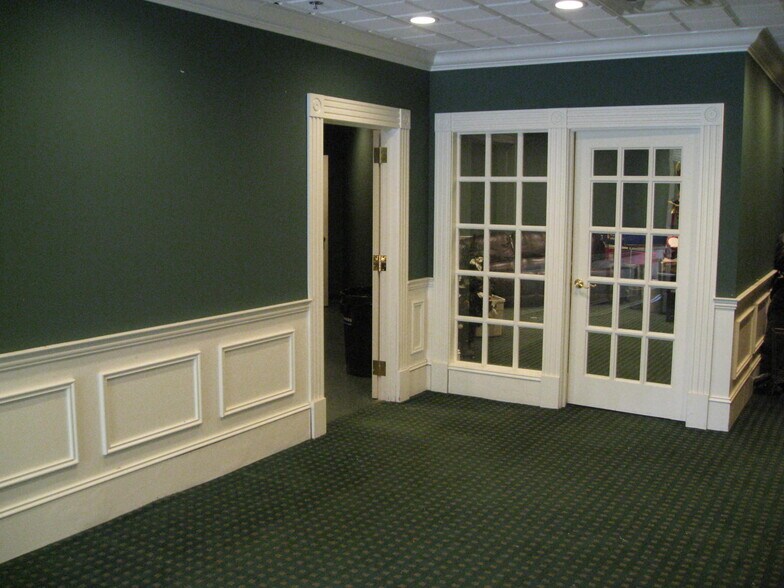 More Photos Of 1200 Nicollet Mall, Minneapolis Multifamily For Sale