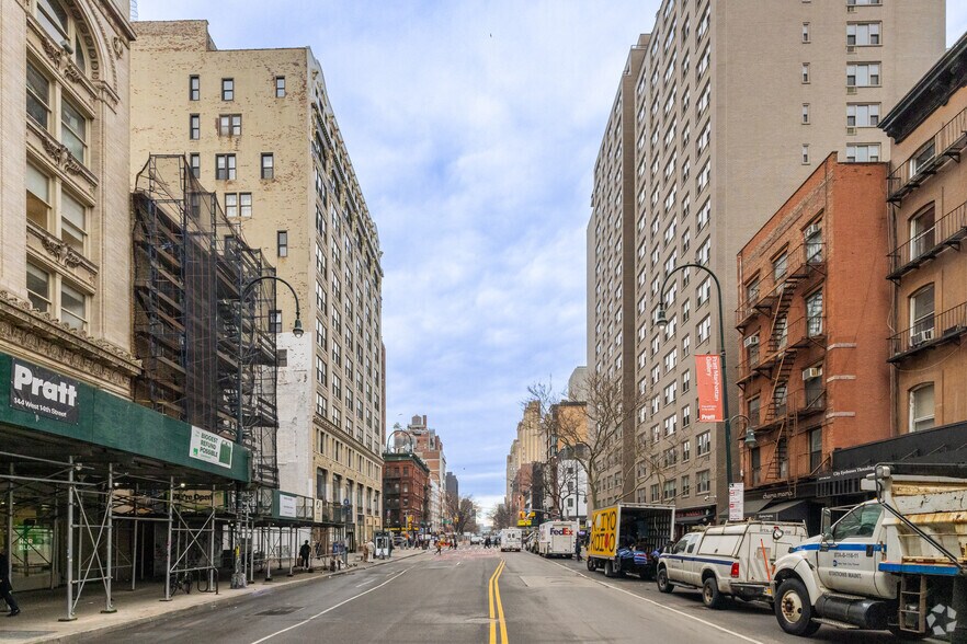 More Photos Of 154 W 14th St, New York Office For Lease