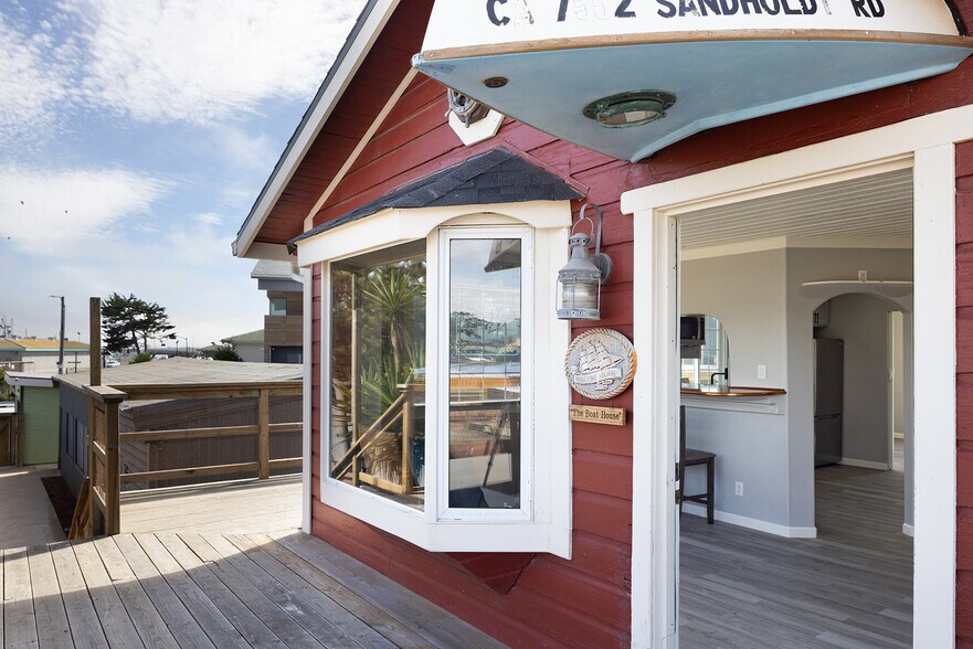 More Photos Of 7550-7552 Sandholdt Rd, Moss Landing Specialty For Sale