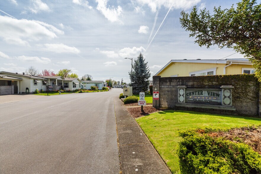 Primary Photo Of 4754 Center St NE, Salem Manufactured Housing Mobile Home Park For Sale