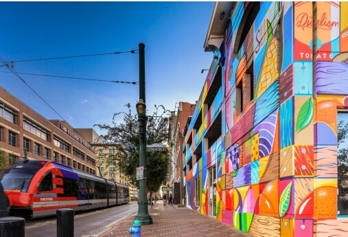 More Photos Of 114 Main St, Houston Loft Creative Space For Lease