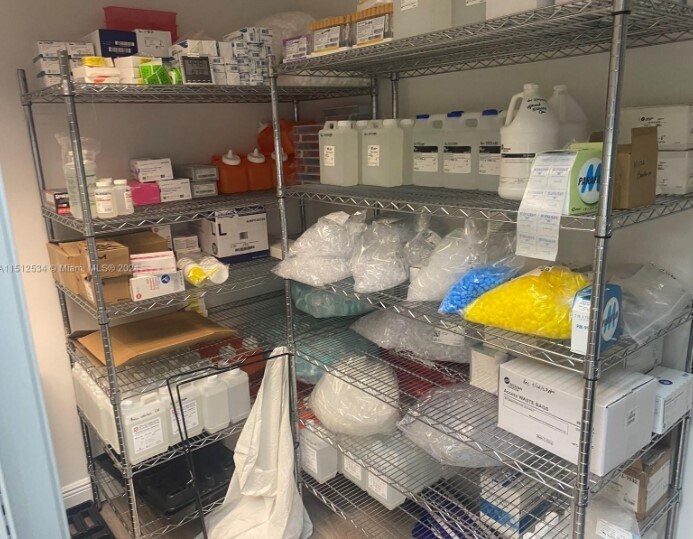 More Photos Of 8333 W McNab Rd, Tamarac Medical For Lease