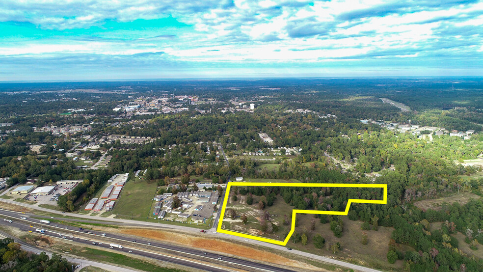 Primary Photo Of 730 Interstate 45 S, Huntsville Land For Sale