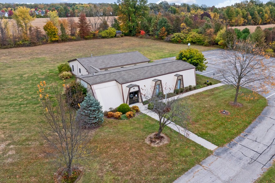 More Photos Of 4277 Columbus Pike, Delaware Religious Facility For Sale