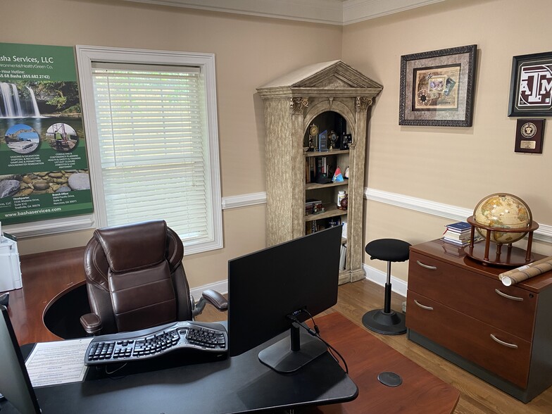 Primary Photo Of 2336 Wisteria Dr, Snellville Office For Sale