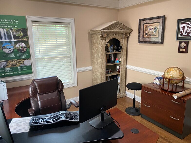 More Photos Of 2336 Wisteria Dr, Snellville Office For Sale