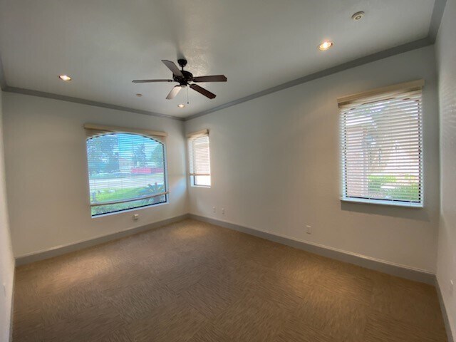 More Photos Of 11123 McCracken Cir, Cypress Office For Sale