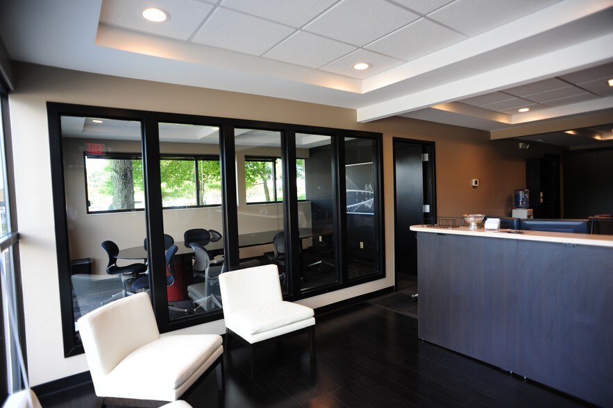 More Photos Of 5050 Blazer Pky, Dublin Medical For Lease