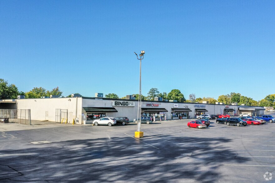 Primary Photo Of 3200 Roosevelt Blvd, Middletown Unknown For Lease