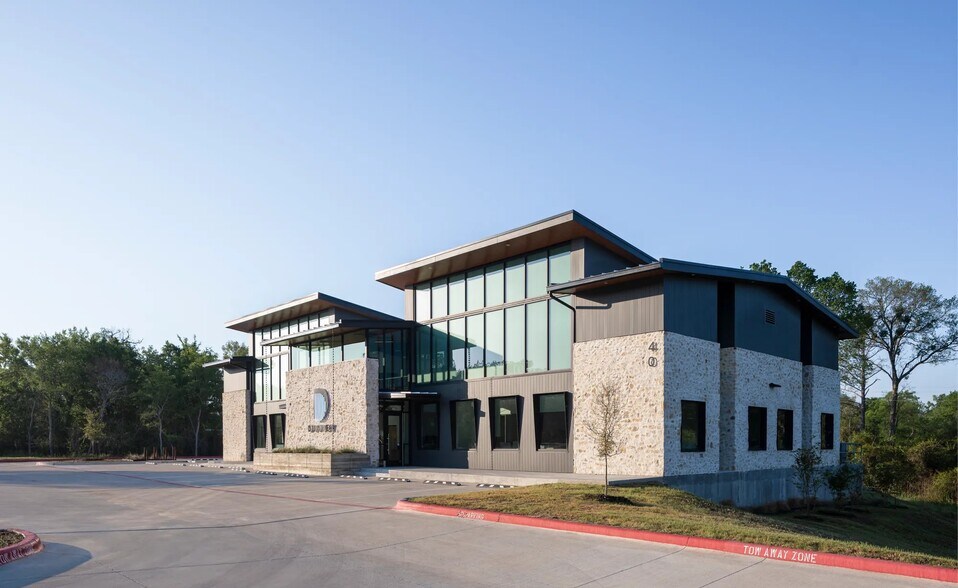 Primary Photo Of 40 Pamela Ln, College Station Office For Lease