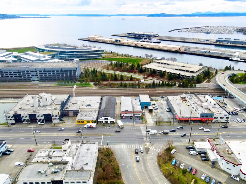 More Photos Of 1415-1419 Elliott Ave W, Seattle Unknown For Lease