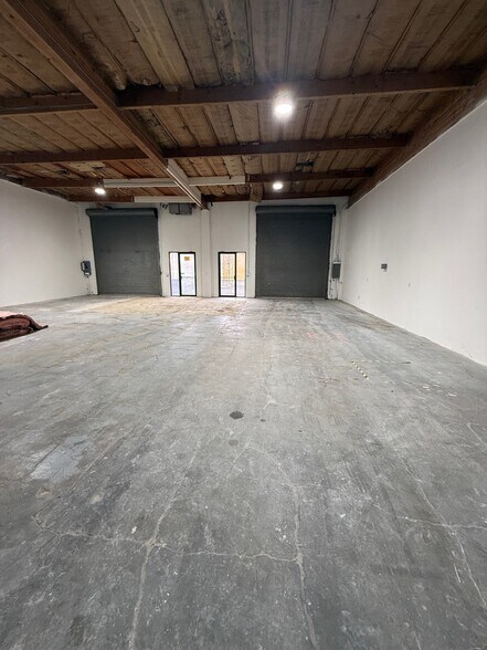 More Photos Of 5440-5460 State Farm Dr, Rohnert Park Light Manufacturing For Lease
