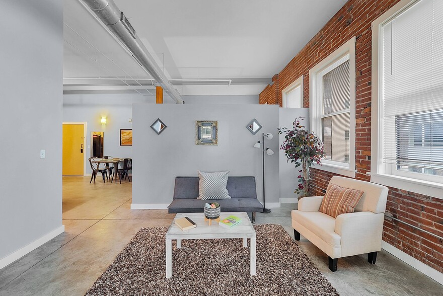 More Photos Of , Saint Louis Multifamily For Sale