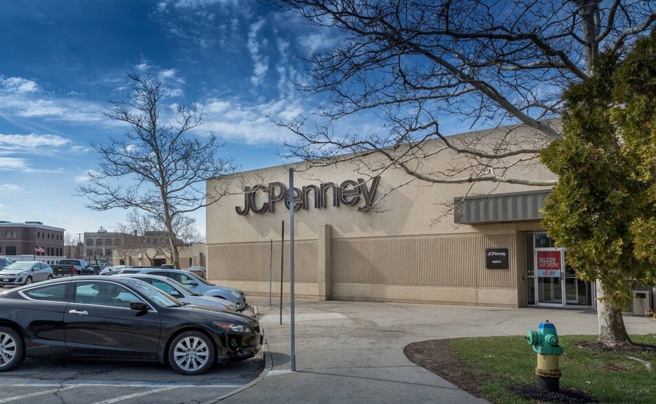 Primary Photo Of 40 Batavia City Ctr, Batavia Storefront For Lease