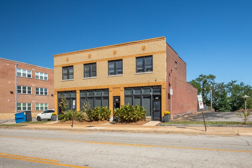 Primary Photo Of 3135 Lafayette Ave, Saint Louis Office For Sale