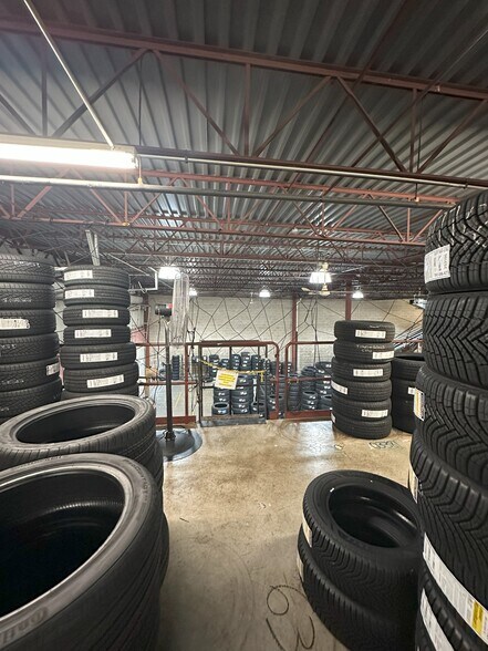 More Photos Of 20 Priscilla Ln, Auburn Service For Lease