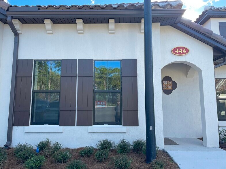 More Photos Of 440 - 446 Paseo Reyes Dr, Saint Augustine Coworking Space