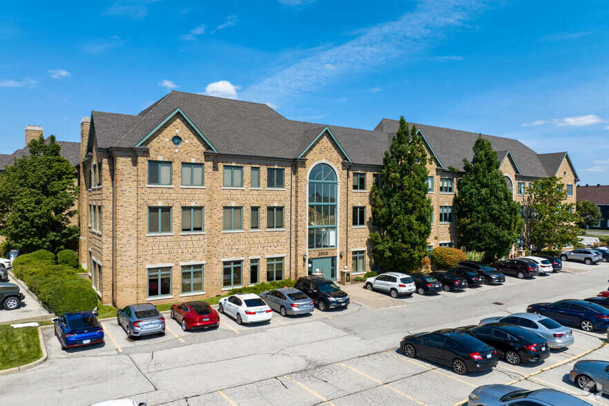 Primary Photo Of 2902-2904 S Sheridan Way, Oakville Office For Lease