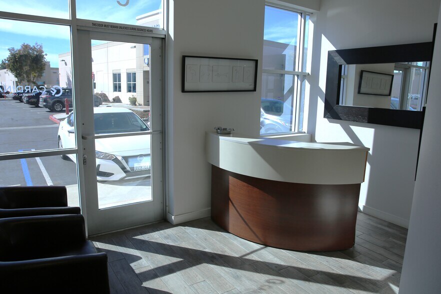 Primary Photo Of 2453 Fenton St, Chula Vista Research And Development For Lease