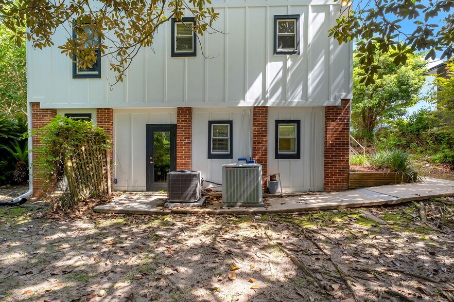 More Photos Of 107 W 5th, Tallahassee Office For Lease
