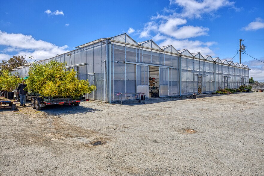 More Photos Of 400 Casserly Rd, Watsonville Land For Lease