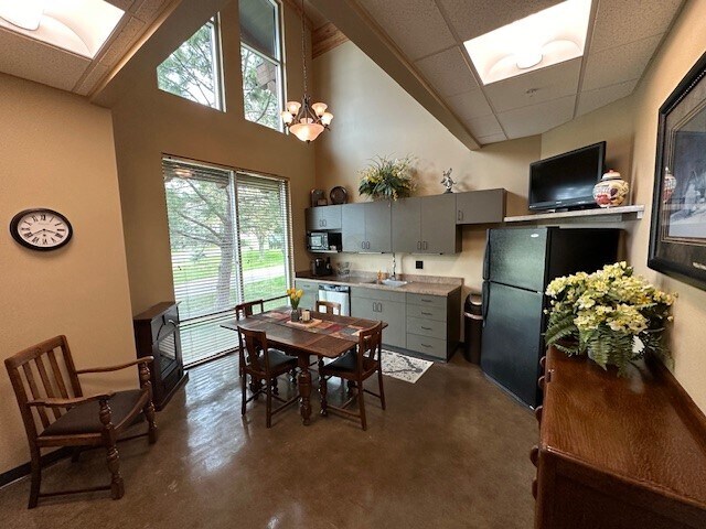 More Photos Of 3318 N Grandmill Ln, Coeur d'Alene Medical For Lease