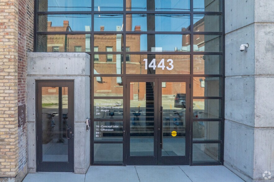 More Photos Of 1443 W Wabansia Ave, Chicago Office For Lease