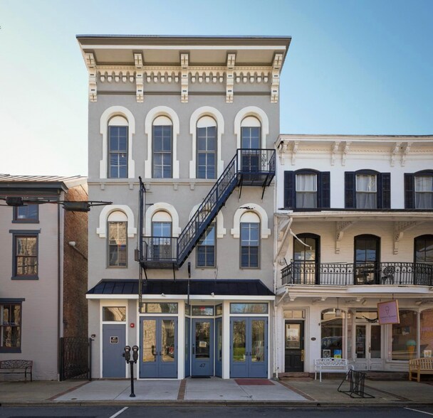 More Photos Of 47 Bridge St, Lambertville Restaurant For Sale