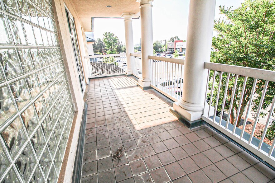 More Photos Of 1516 Village Harbor Dr, Clover General Retail For Sale