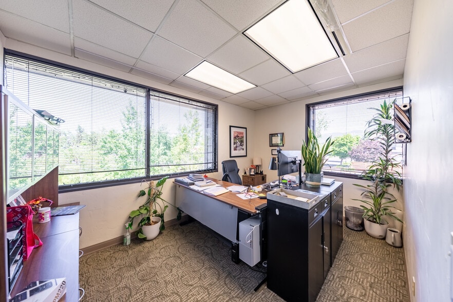 More Photos Of 100 2nd St E, Whitefish Office For Lease